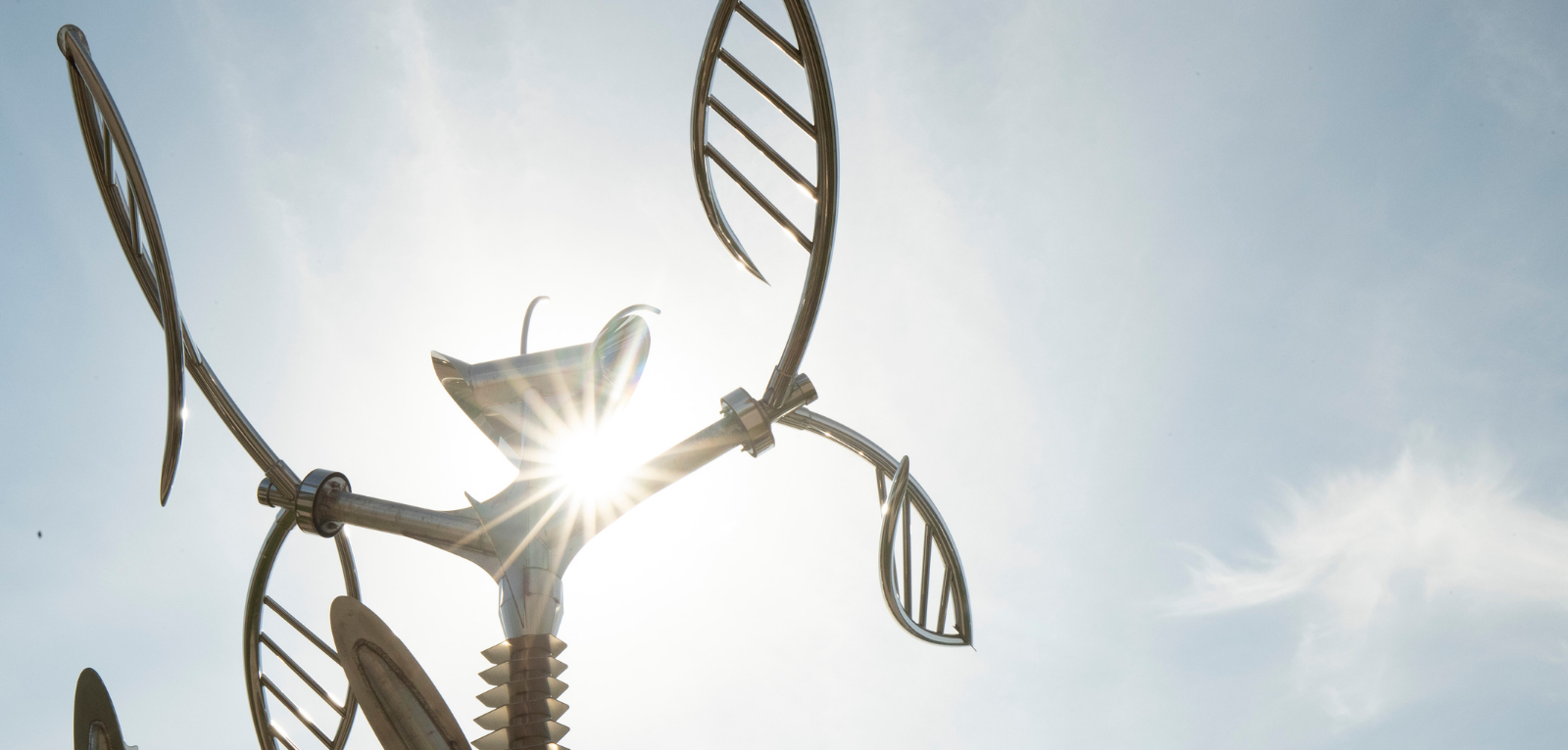 Metal sculpture of a Praying Mantis